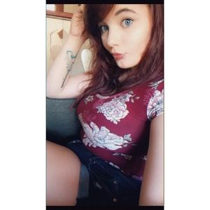 Meet your Posher, Brooke